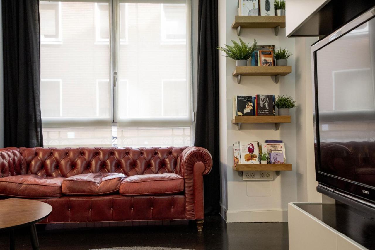 Bauhaus Apartment By People Rentals Bilbao Exterior photo